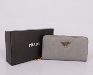 Prada PR191301 Gray Wallet