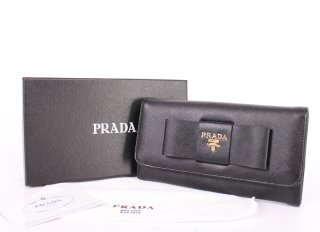 Prada PR2380 Black Wallet