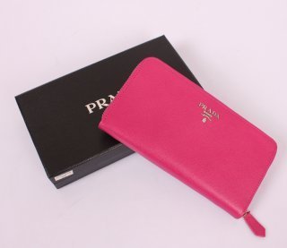 Prada PR20139 Rose Red Wallet